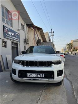 جیپ گراند شیرۆکی